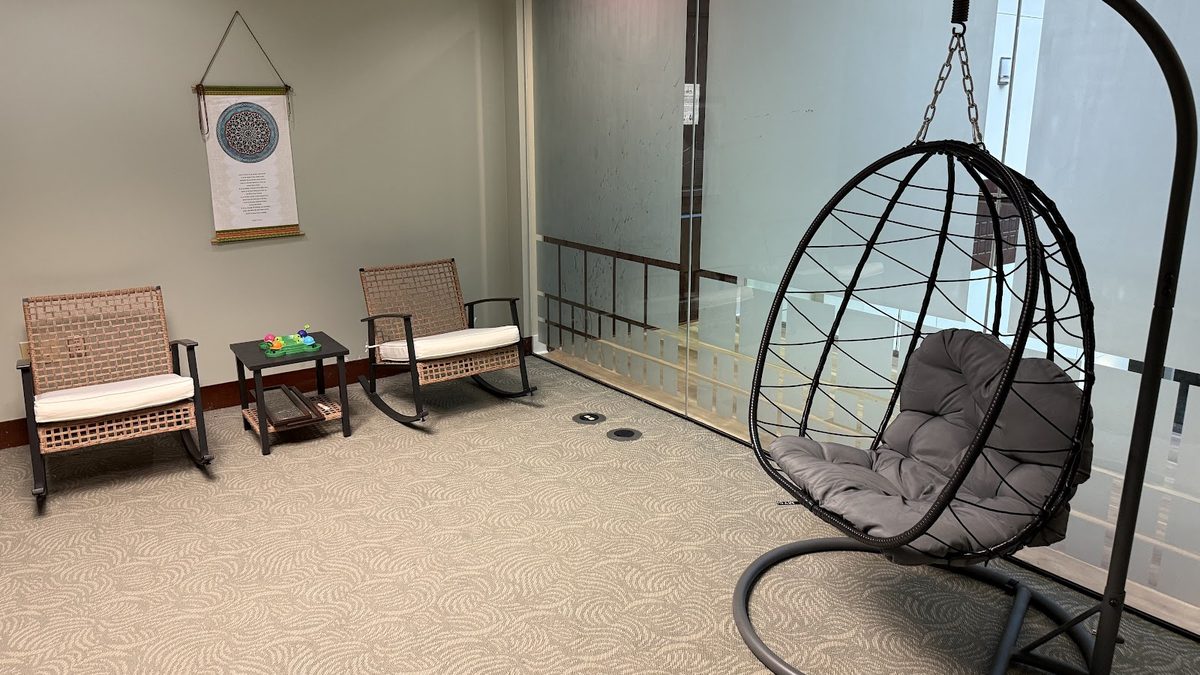 Hijama at Home, or in a Fixed Room?